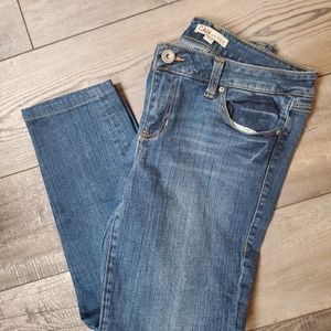 CAbi Skinny Jeans Heritage Wash Mid rise Stretch Size 8